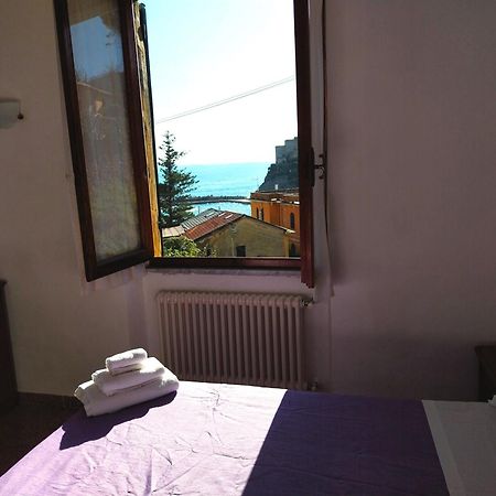 蒙特罗索阿尔马雷Casa Augusto With Seaview公寓 外观 照片