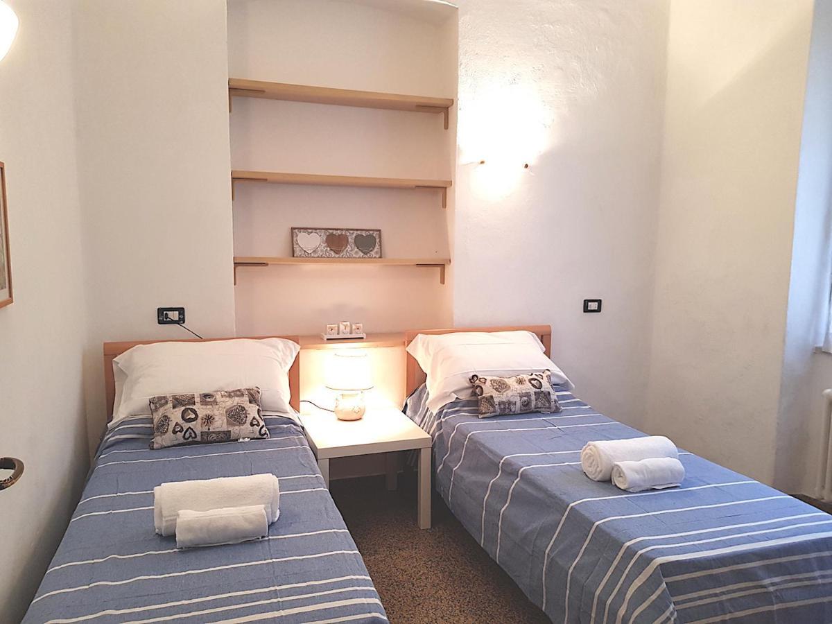 蒙特罗索阿尔马雷Casa Augusto With Seaview公寓 外观 照片